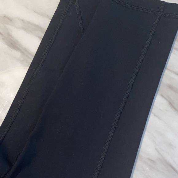 Victorias Secret workout legging - Picture 2 of 5